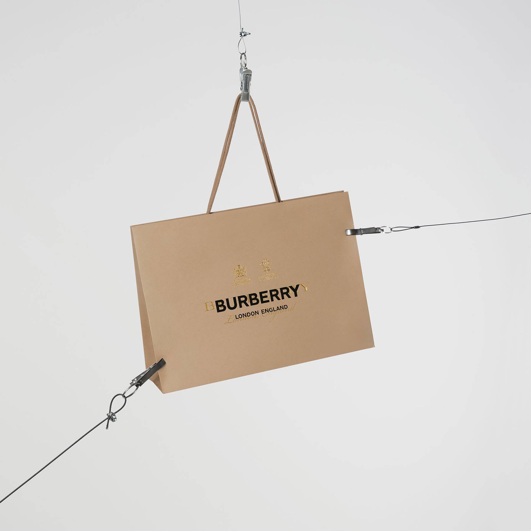 burberry-24-hour-product-releases-instagram-wechat-and-121-regent-street.jpg